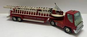 lot 53 image: Vintage Nylint Aerial Hook And Ladder 30 Red Fire Truck Pressed Metal