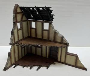 lot 117 image: 21st Century Toys 118 Scale   Ultimate Soldier Normandy Farm House   ( No Box )