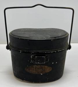 lot 153 image: Vintage WWII Japanese Aluminum Mess Kit Marked ( KKK With Bird And Sun )  ( Complete With Inner Tray )