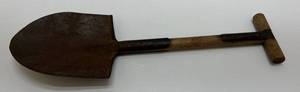 lot 157 image: 1910  WW1 Military U. S. Army T- Handle Trench Shovel ( Marked US )