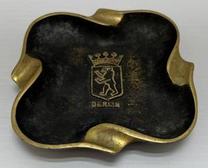 lot 186 image: Vintage Berlin Brass Ashtray