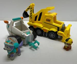 lot 295 image: Vintage Paw Patrol Vehicles 1 Ultimate Rescue Bulldozer With Rubble Pup Figure And Vintage Paw Patrol Everest Snow Mobile 5 ( With Figure )