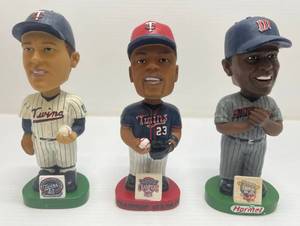 lot 318 image: Group Of Misc. Twins Bobble Heads