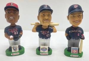 lot 319 image: Group Of Misc. Twins Bobble Heads