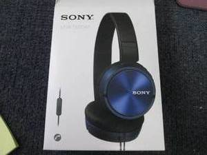 lot 82 image: Sony On-Ear Folding Wired Headphone...