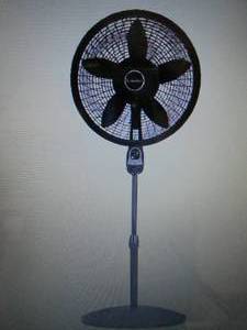 lot 97 image: Lasko Cyclone 18 Oscillating Pedes...