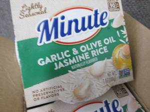 lot 172 image: 6- 7 oz pks Garlic & Olive Oil Jasm...