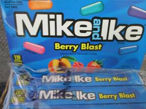 lot 175 image: 12- 5 oz Boxes Mike & Ike Berry Bla...