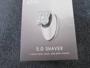 lot 221 image: Pop Sonic 5.0 Shaver Retail $79.99...
