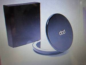 lot 226 image: 2 Pop Sonic Compact LED Lighted Mir...
