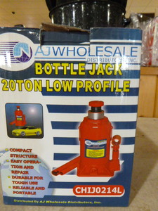 lot 7 image: AJ Wholesale Bottle Neck Jack