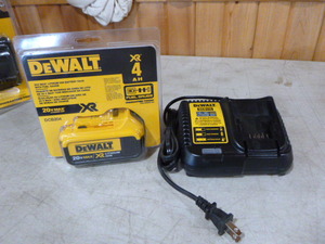 lot 64 image: DeWalt 20V Battery and Charger