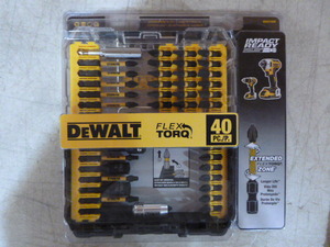 lot 69 image: DeWalt 40 Piece Screwdriving Bit Set
