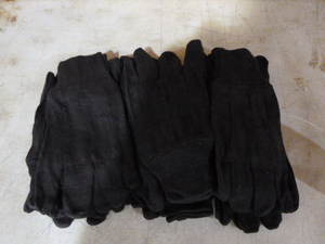lot 120 image: 1 Dozen Pair of Work Gloves