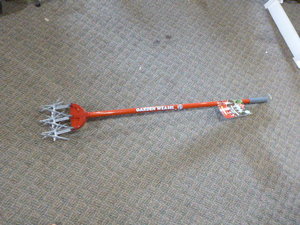 lot 131 image: Garden Weasel Rotary Cultivator