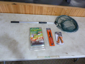 lot 169 image: Fishing Items