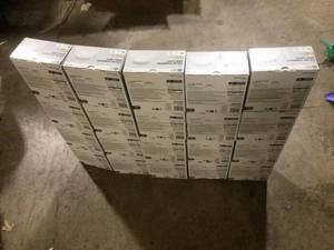 lot 37 image: Lot of Commercial Electric Spin Light 7 in. Closet Light Selectable CCT LED Flush Mount Laundry Room Hallway Stairway Lighting   Customer Returns See Pictures