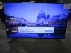 LG 65 Class 4K UHD Smart LED TV - 65UQ7570PUJ (Scratch Bottom Center)