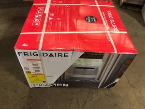 lot 3 image: Frigidaire 25,000 BTU Window-Mounted Room Air Conditioner in White with Remote  Customer Returns See Pictures