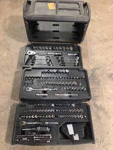 lot 5 image: Husky Mechanics Tool Set 270-Piece  Customer Returns See Pictures