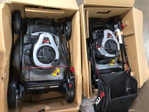 lot 22 image: Lot of Assorted Murray Lawn Mowers   Customer Returns See Pictures