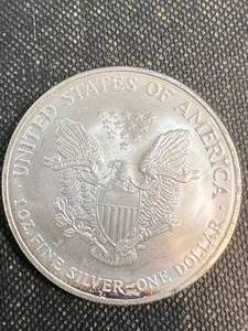 2005 AMERICAN SILVER EAGLE 1 TROY OZ .999 FINE SILVER