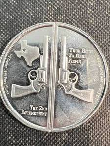 1 TROY OZ .999 FINE SILVER GUNS UP AMERICA ROUND