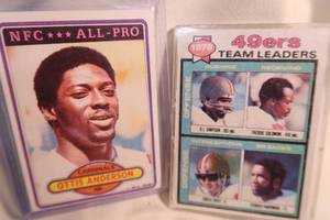 COLLECTABLE CARDS