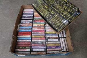 MIXED LARGE LOT OF CASSETTES