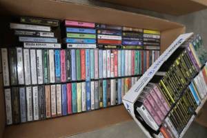 MIXED LARGE LOT OF CASSETTES