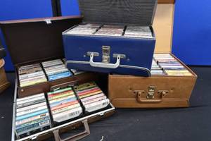 4 CASSETTE CASES FULL