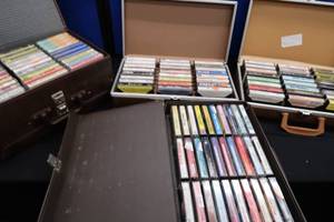 VINTAGE COLLECTION OF CASSETTE TAPES