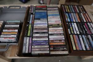 LOT OF VINTAGE CASSETTE TAPES