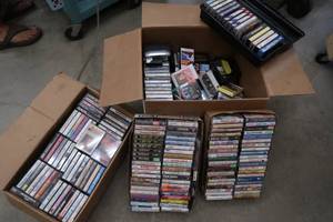 HUGE  HUGE LOT OF VINTAGE CASSETTE TAPES
