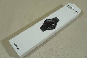 lot 21 image: Samsung Galaxy Watch 4 Classic - Factory Sealed