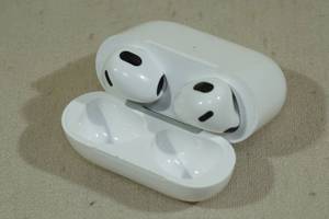 lot 23 image: Apple Airpods 3rd Gen with Magsafe Charge Case