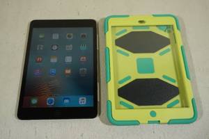lot 35 image: Apple iPad Mini 16GB