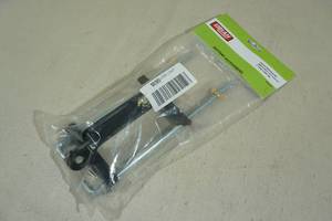lot 117 image: Uriah Battery Hold-Down Kit