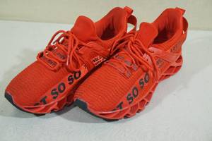 lot 161 image: Just So So Sneakers Size 8