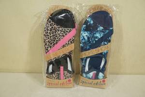 lot 167 image: 2 Fitkicks -Womens Size XL