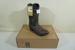 lot 185 image: Smoky Mountain Boots -Kids Size 5.5, BrownBlack