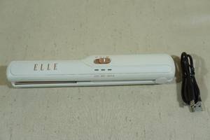 lot 195 image: Elle Rechargeable Portable Flat Iron