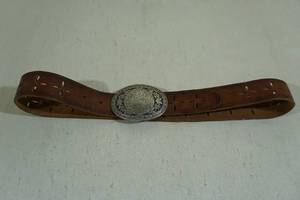 lot 198 image: Womens Belt with Buckle -Size Small