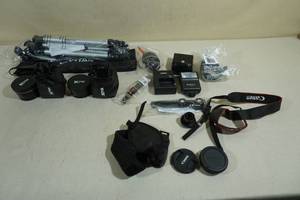 lot 217 image: Assorted Camera Accessories