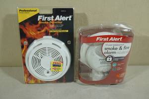 lot 240 image: 2 First Alert Smoke Alarms