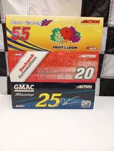 lot 10 image: Action Racing 124 Scale Die Cast Stock Cars