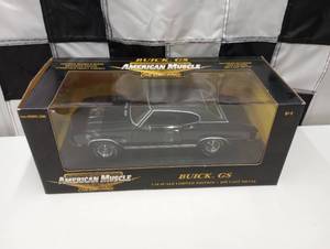 lot 28 image: Ertl American Muscles 118 Scale Limited Edition Die Cast Buick GS