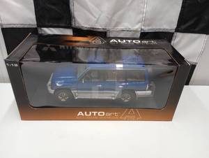 lot 97 image: Autoart Off Road Division 118 Scale Blue Mitsubishi Pajero Die Cast Truck