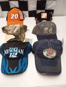lot 104 image: Assorted Adjustable Nascar Racing Caps