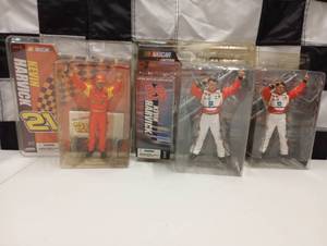 lot 173 image: Nascar Action Figures